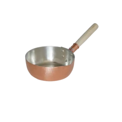 18cm Hammered Copper Yukihira Pot -Phillip and Lea Store Pan A angle adj